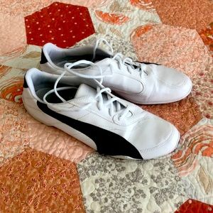 Puma. Shoes. Sneakers. Size 11